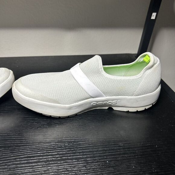 OOFOS OOmg eeZee Low Mesh Womens Size 9 White Slip On Recovery Shoes - Picture 11 of 14